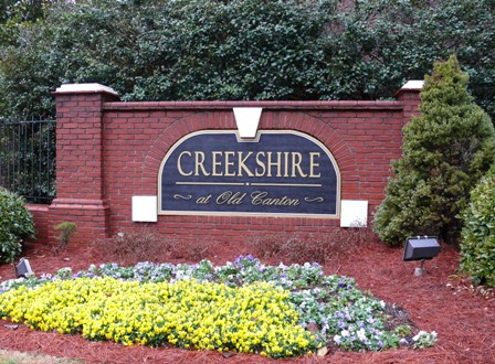 Creekshire Entrance